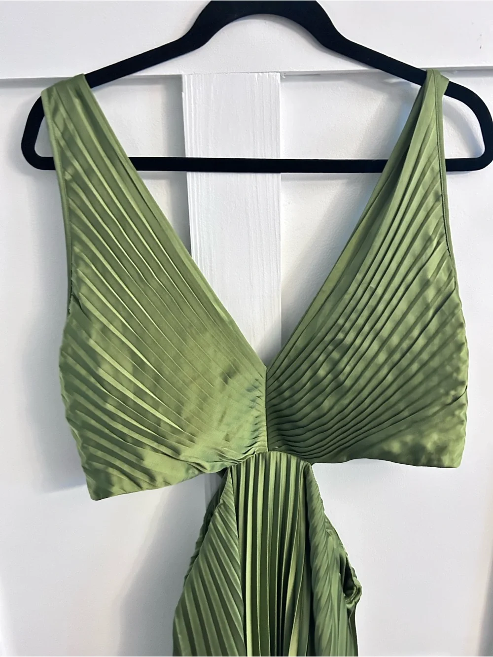 ABERCROMBIE AND FITCH GISELLE PLEATED CUTOUT MAXI DRESS XLT